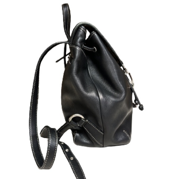 🔥🔥🔥Vintage Coach Black Leather Backpack - Picture 8 of 16